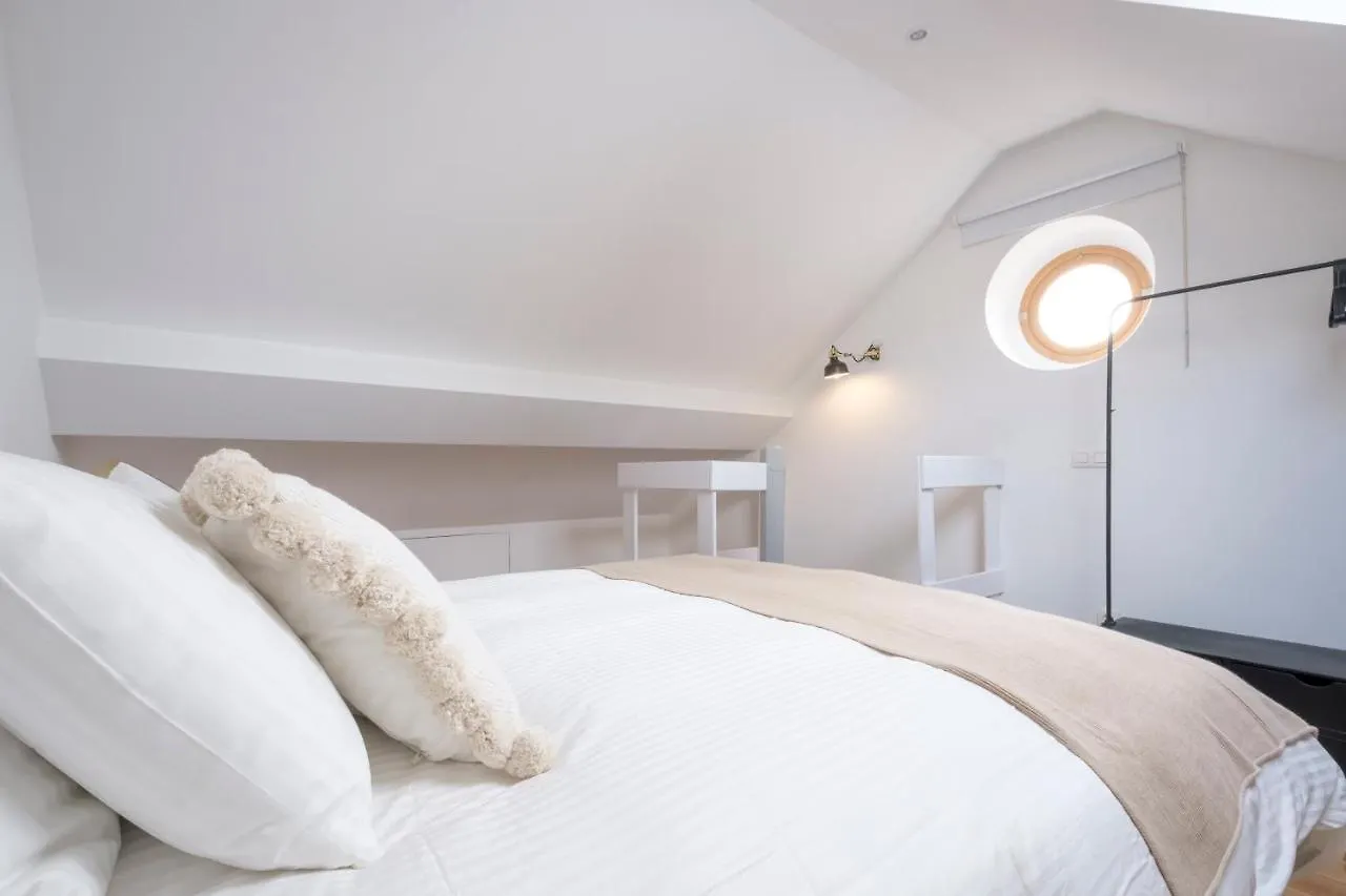 The Doms Flats Apartment Brussels