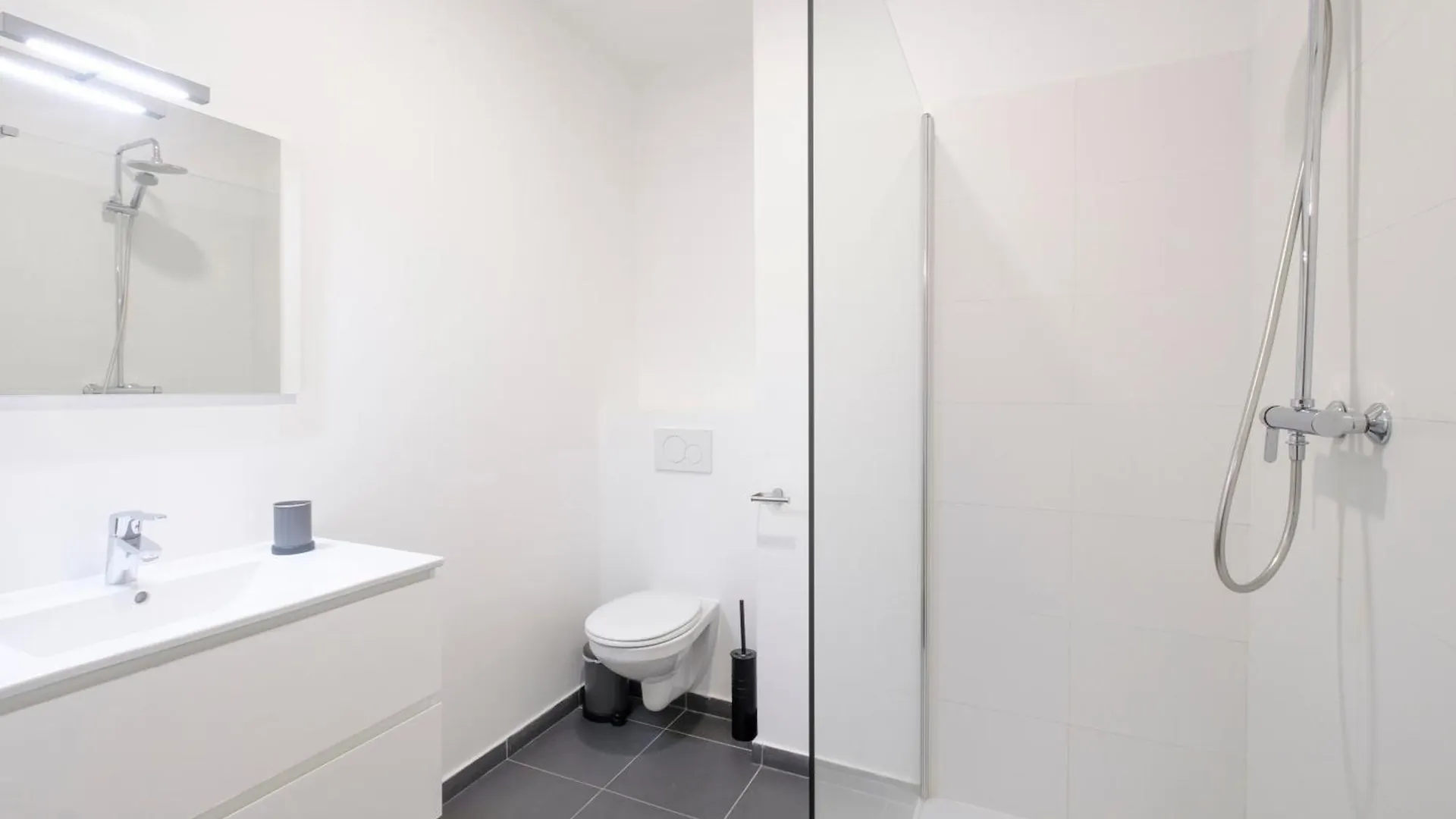 The Doms Flats Apartment Brussels