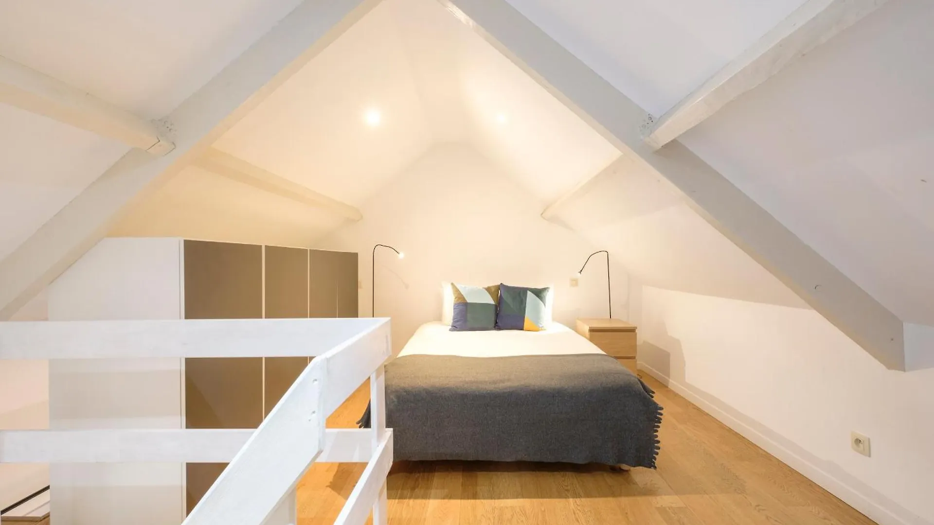 The Doms Flats Apartment Brussels