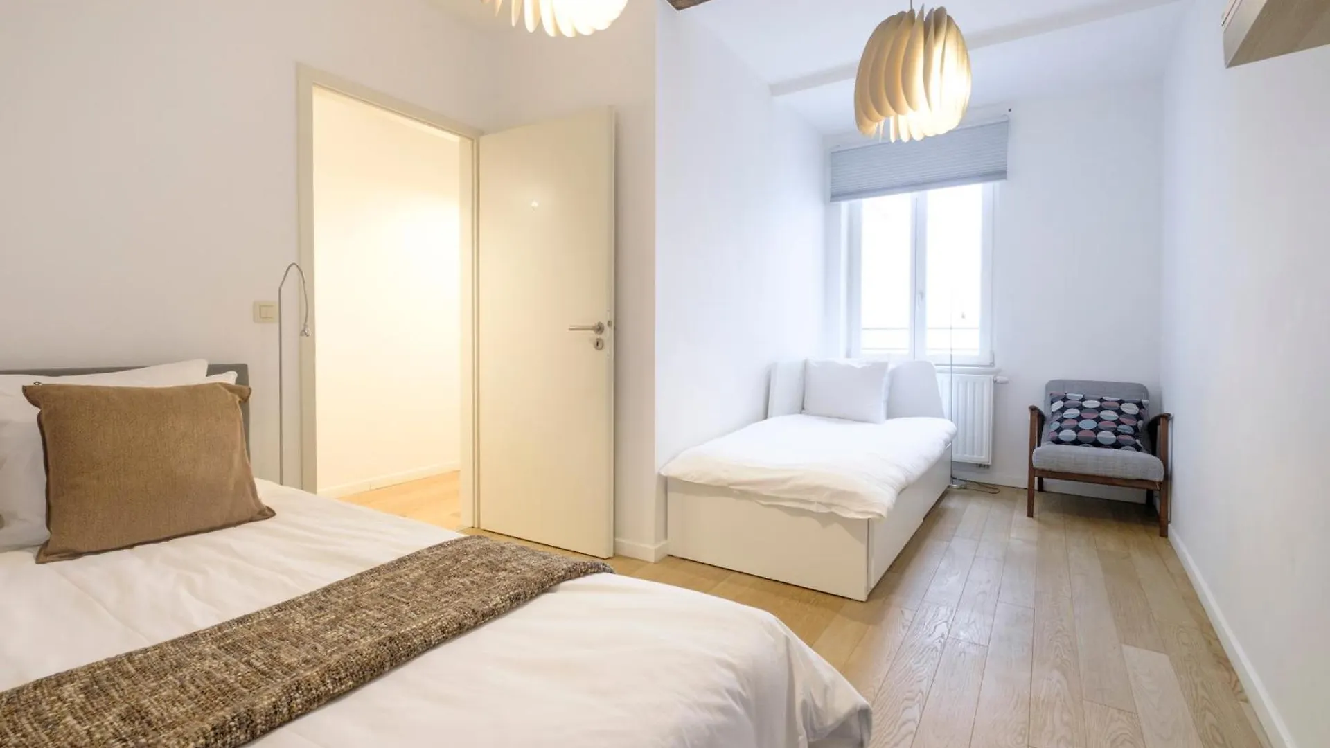 The Doms Flats Apartment Brussels